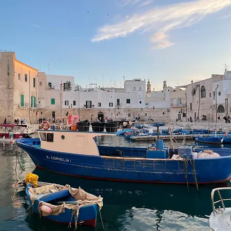 Dimora Del Vico - Mediterranean & Lägenhet Monopoli